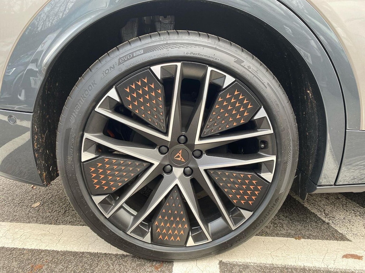 Used Cupra Tavascan 2025 for sale - 76897108: Photo 6