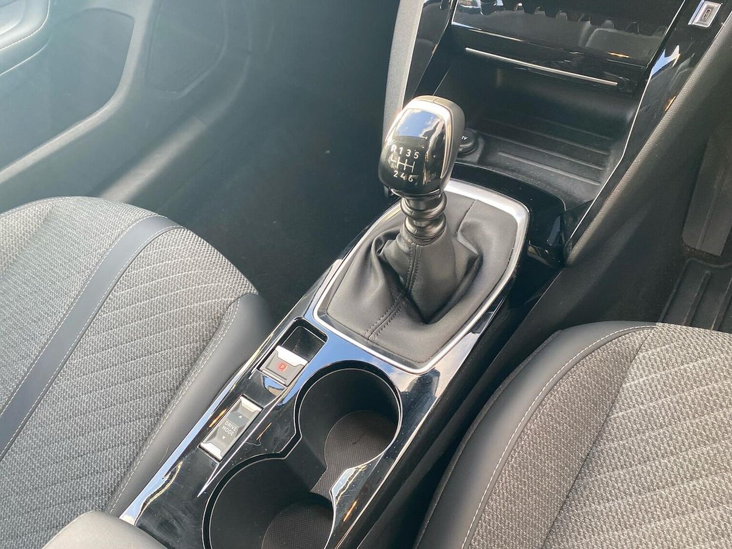 Used Peugeot 208 2025 for sale - 77616685: Photo 13