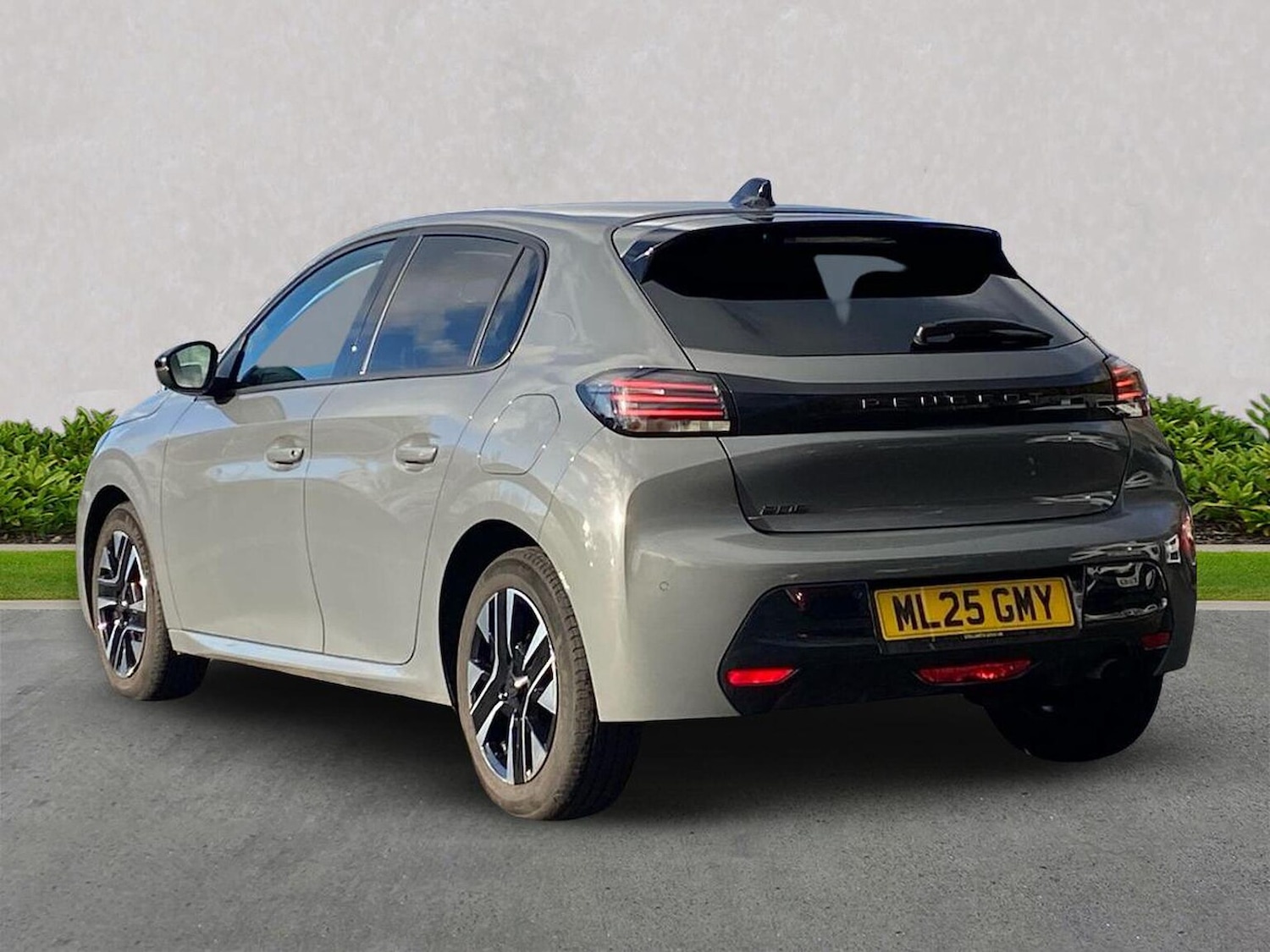 Used Peugeot 208 2025 for sale - 77616685: Photo 2