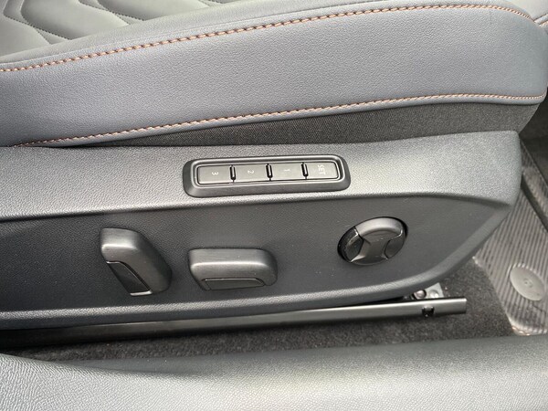Used Cupra Formentor 2025 for sale - 75475649: Photo 32