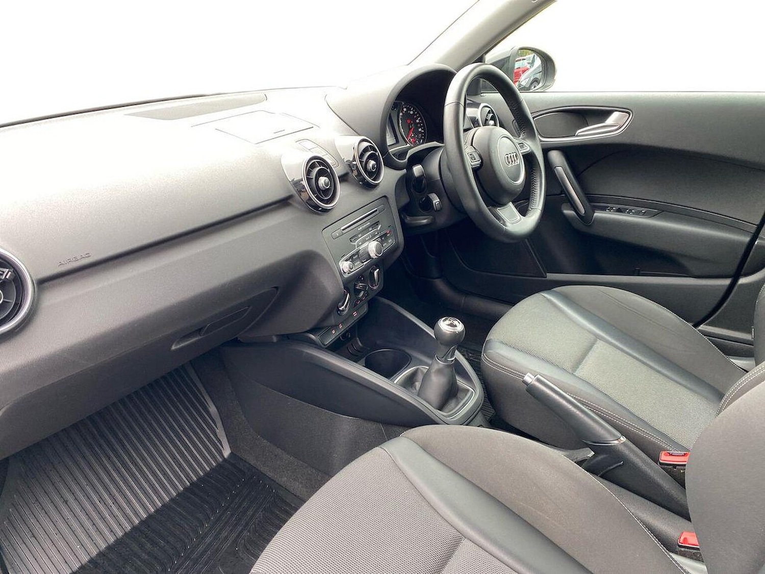 Used Audi A1 2018 for sale - 76273525: Photo 9