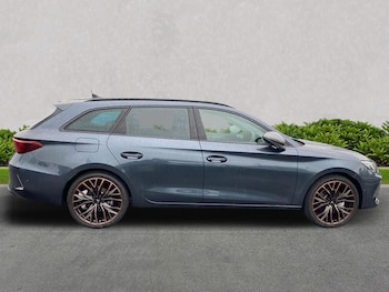 Used Cupra Leon 2025 for sale - 75968943: Photo