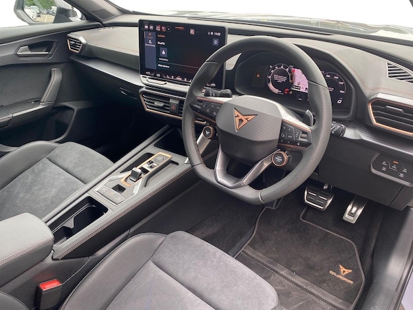 Used Cupra Formentor 2025 for sale - 75475602: Photo 17