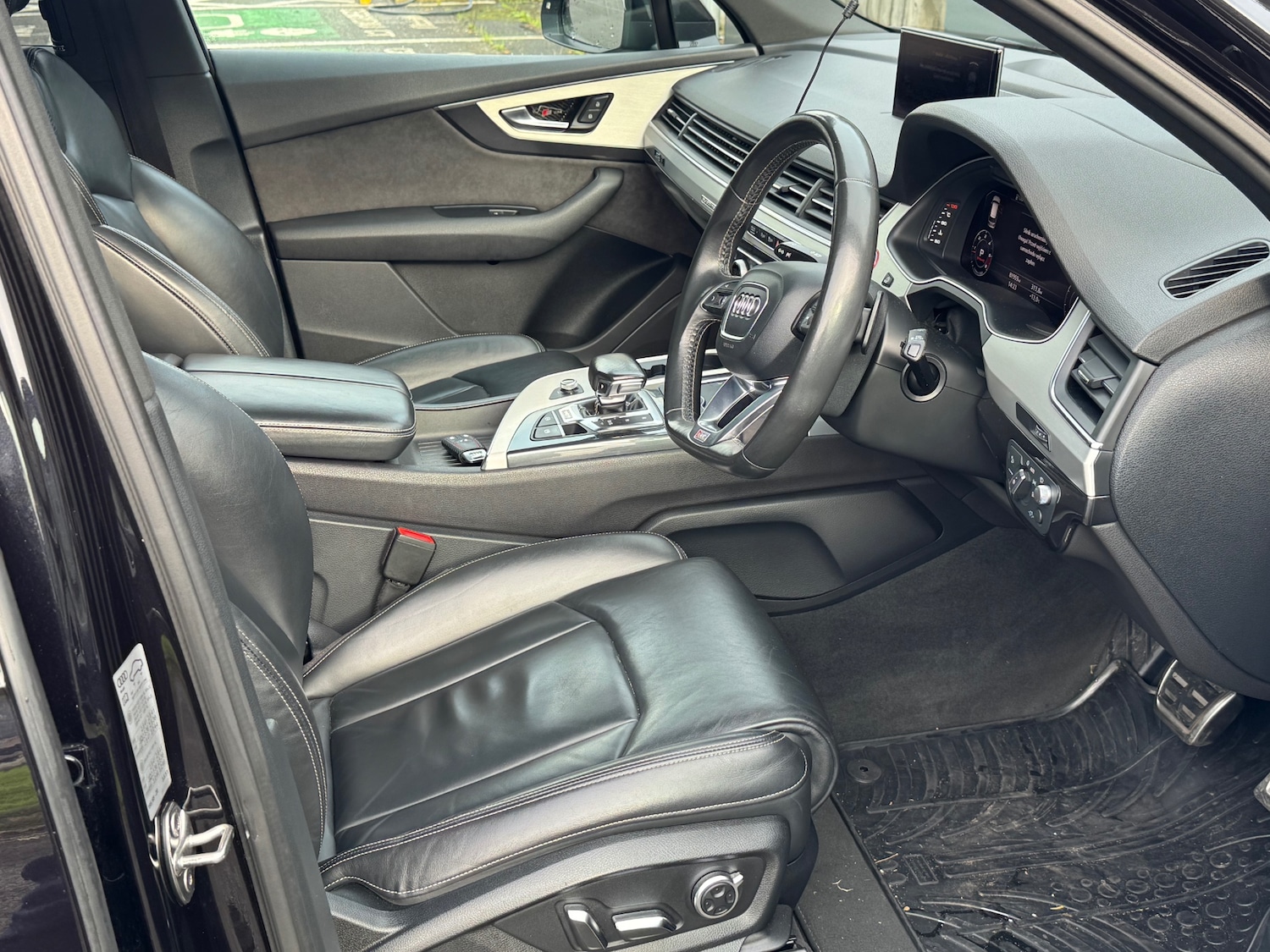 Used Audi Q7 2018 for sale - 76521248: Photo 10