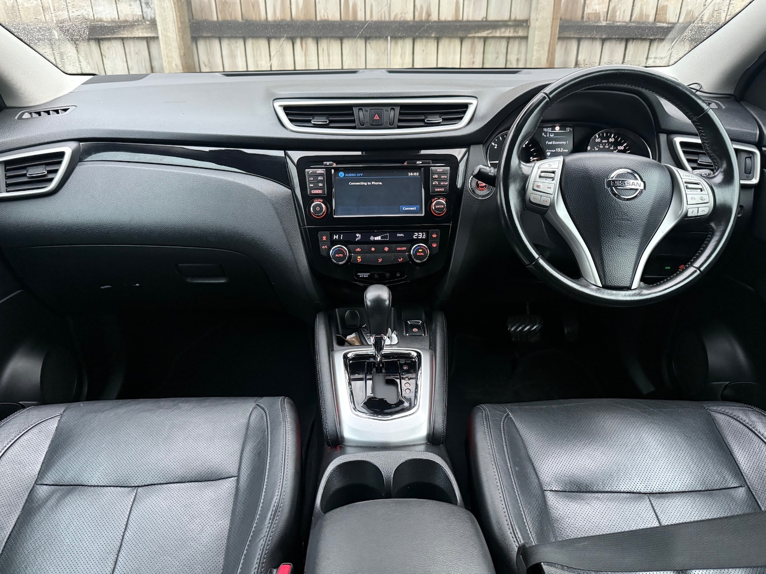 Used Nissan Qashqai 2014 for sale - 76722433: Photo 18