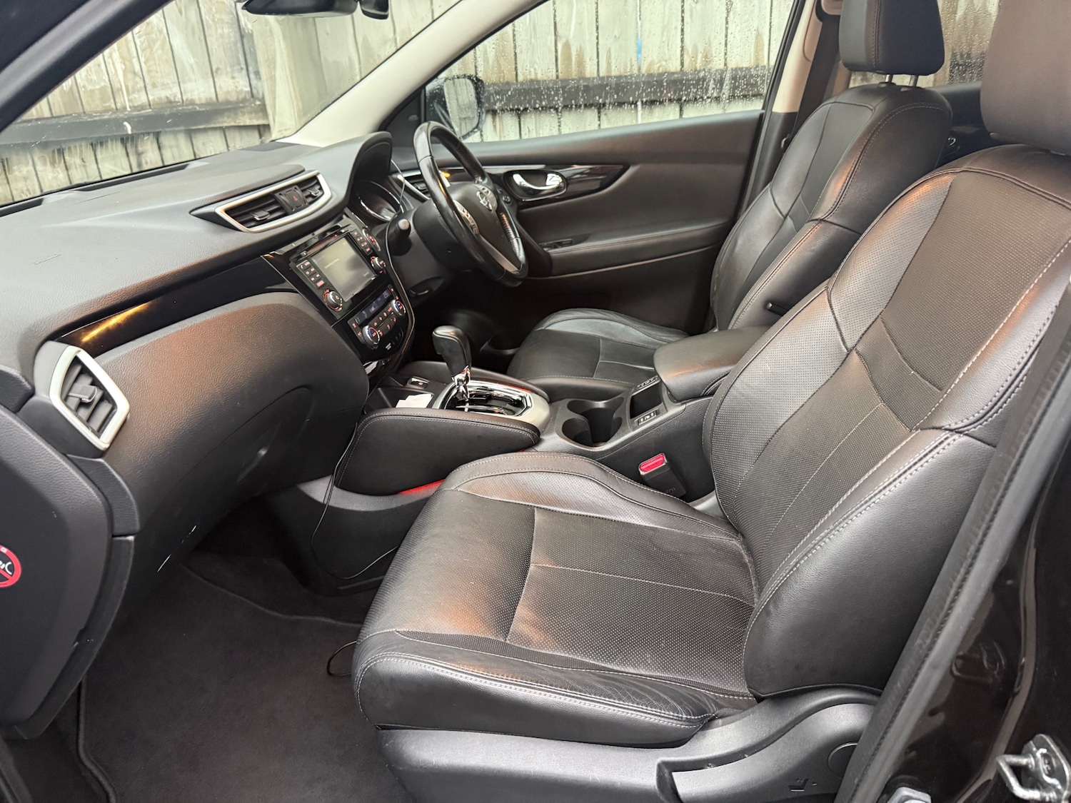 Used Nissan Qashqai 2014 for sale - 76722433: Photo 32