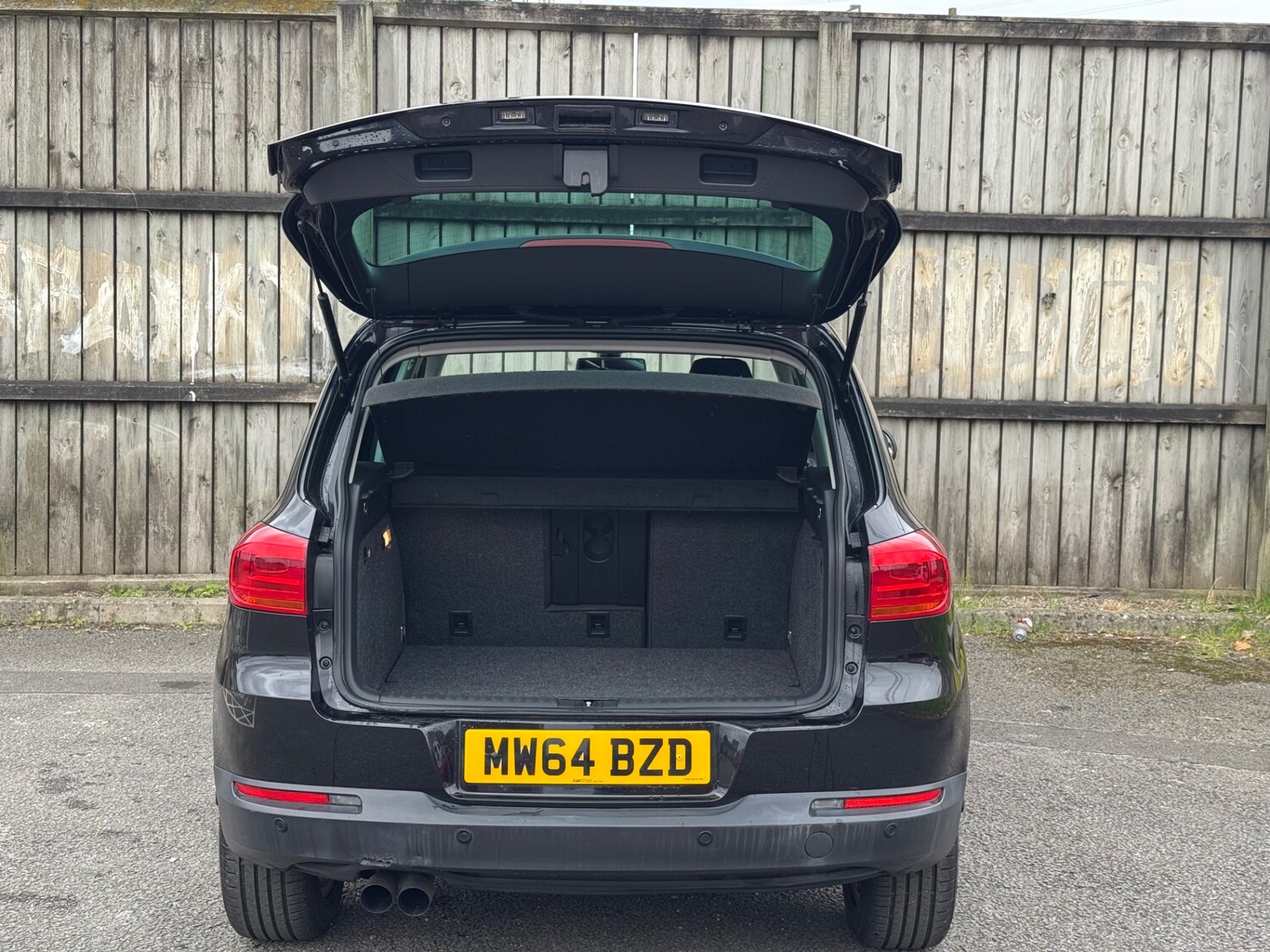 Used Volkswagen Tiguan 2014 for sale - 76352719: Photo 11