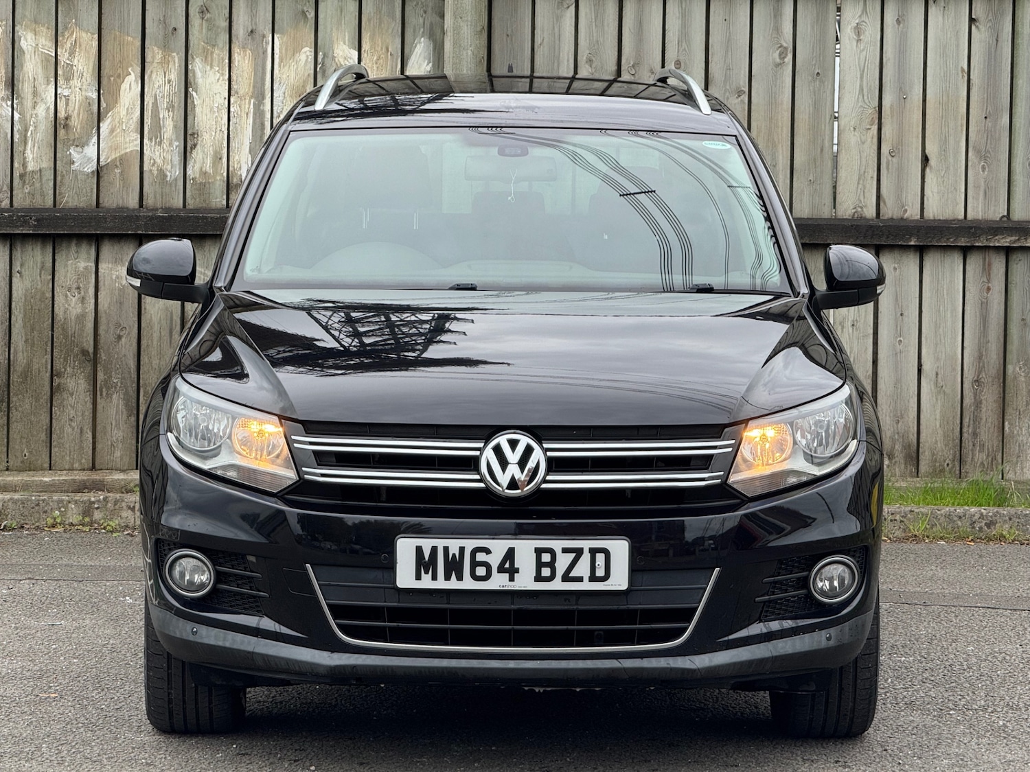 Used Volkswagen Tiguan 2014 for sale - 76352719: Photo 2