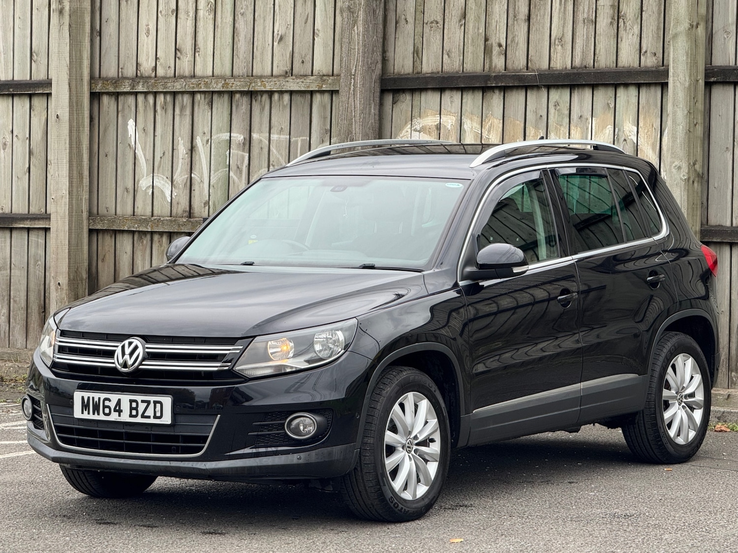 Used Volkswagen Tiguan 2014 for sale - 76352719: Photo 3
