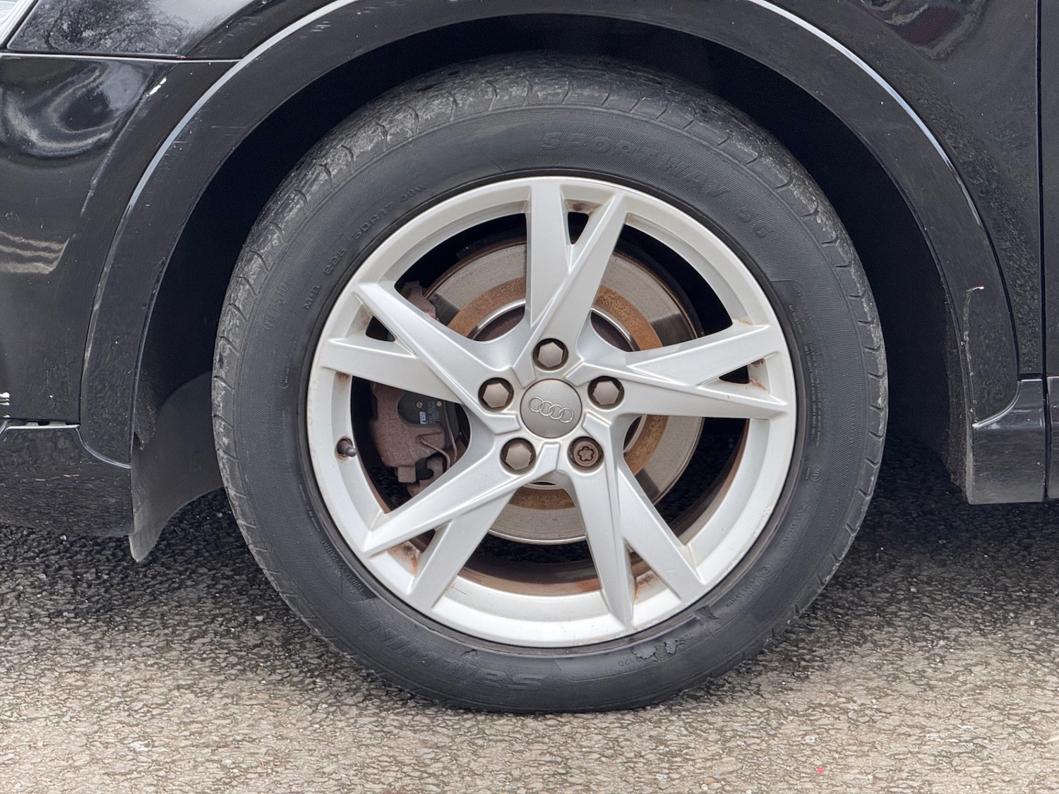 Used Audi Q3 2015 for sale - 77610663: Photo 37