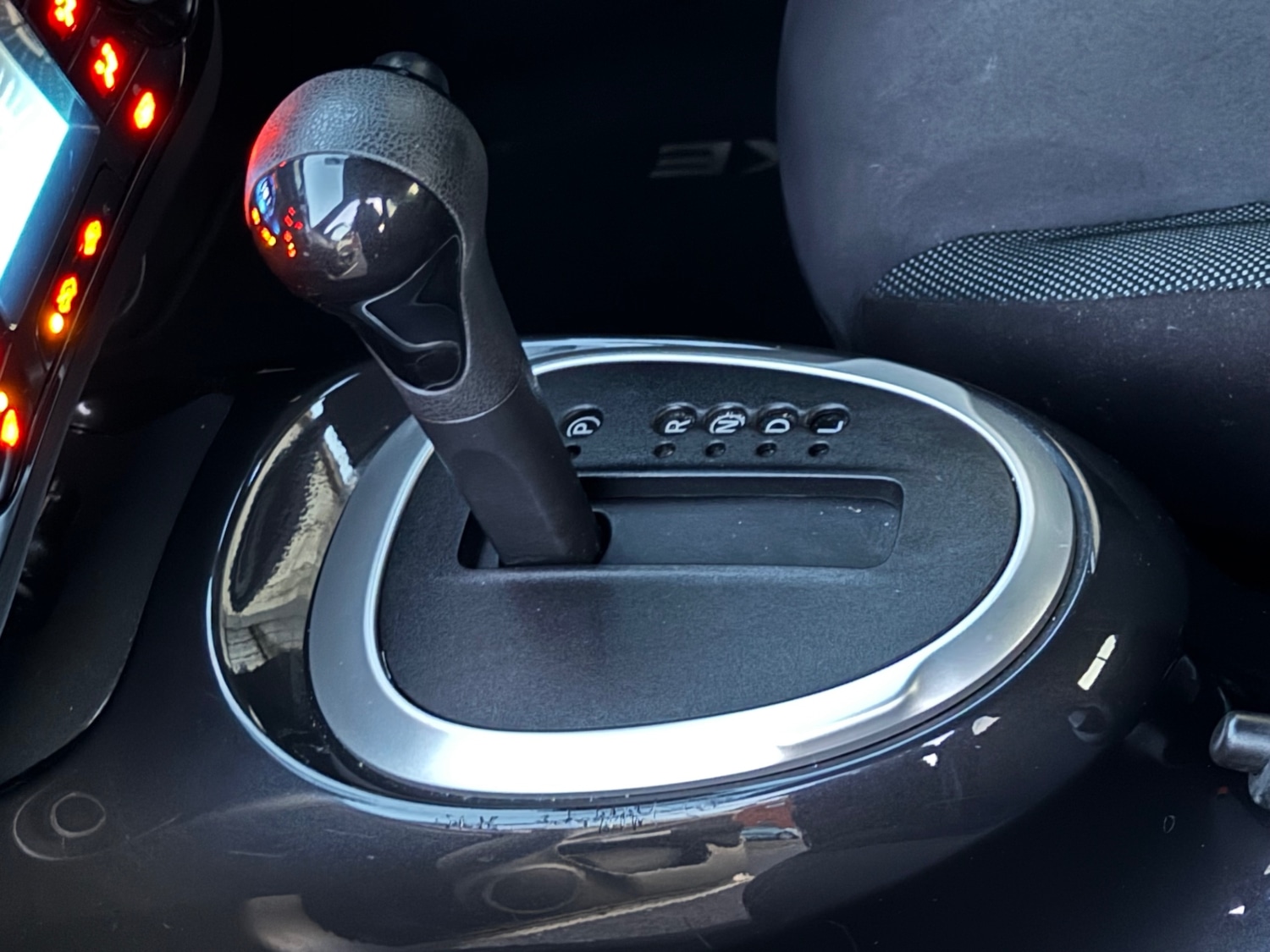 Used Nissan Juke 2014 for sale - 76924707: Photo 18