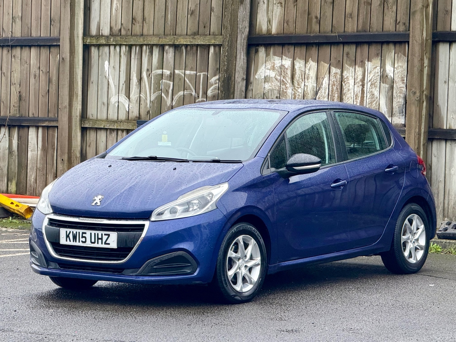 Used Peugeot 208 2015 for sale - 77423752: Photo 10