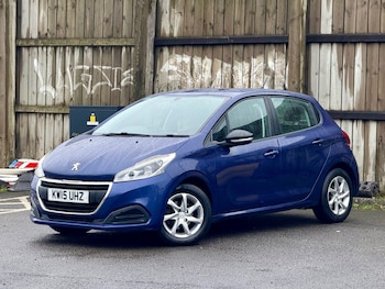 Used Peugeot 208 2015 for sale - 77423752: Photo
