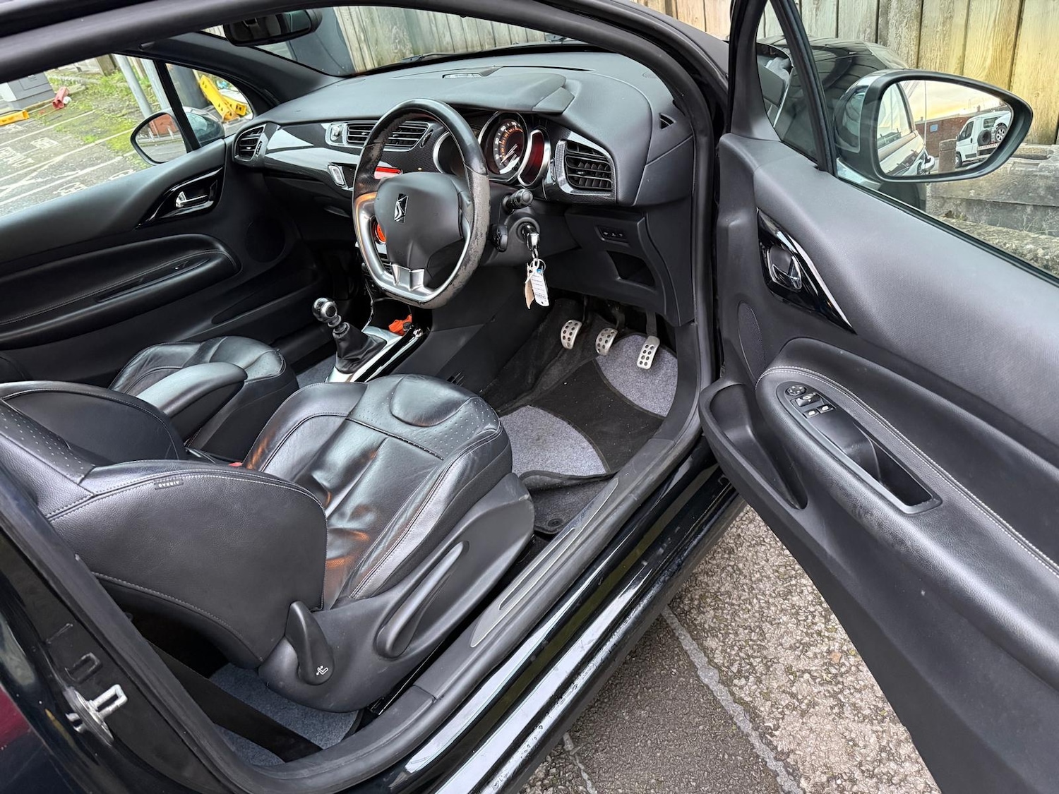 Used Citroen DS3 2012 for sale - 77611361: Photo 20