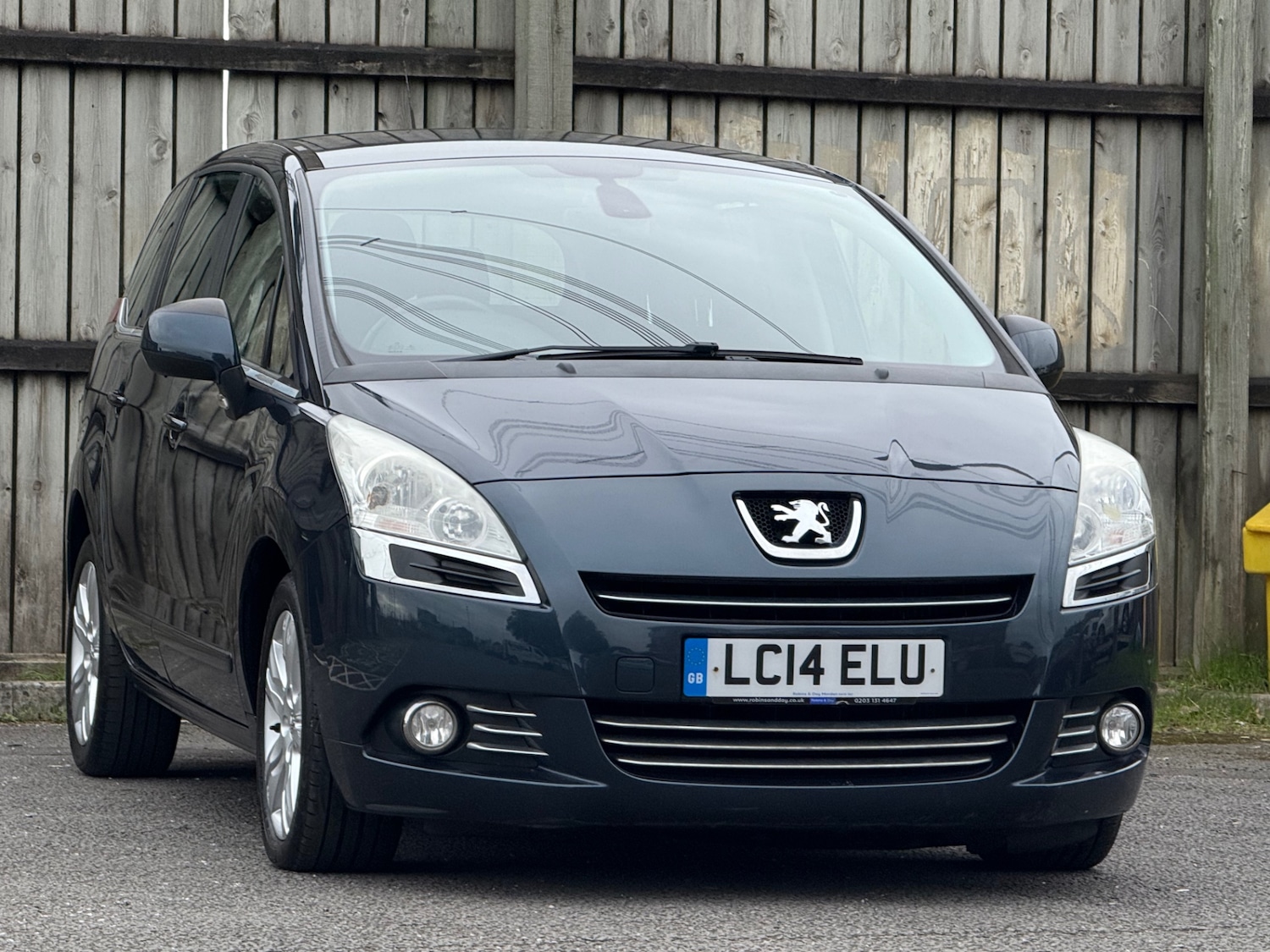Used Peugeot 5008 2014 for sale - 76355692: Photo 20