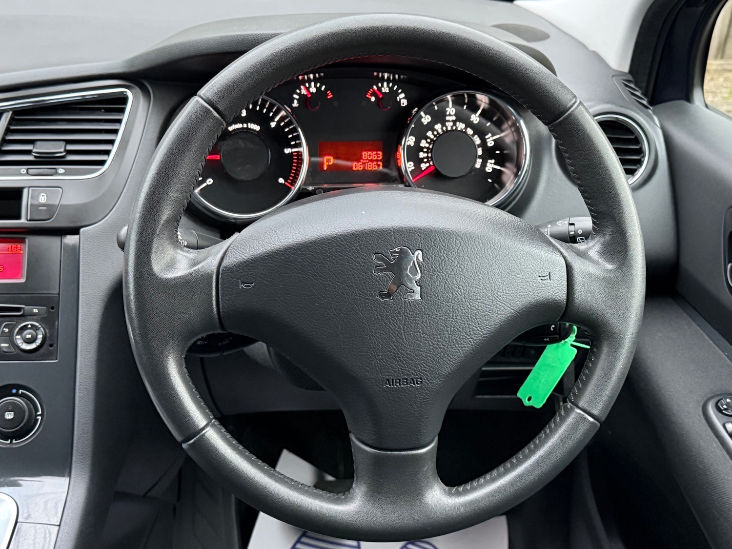 Used Peugeot 5008 2014 for sale - 76355692: Photo 22