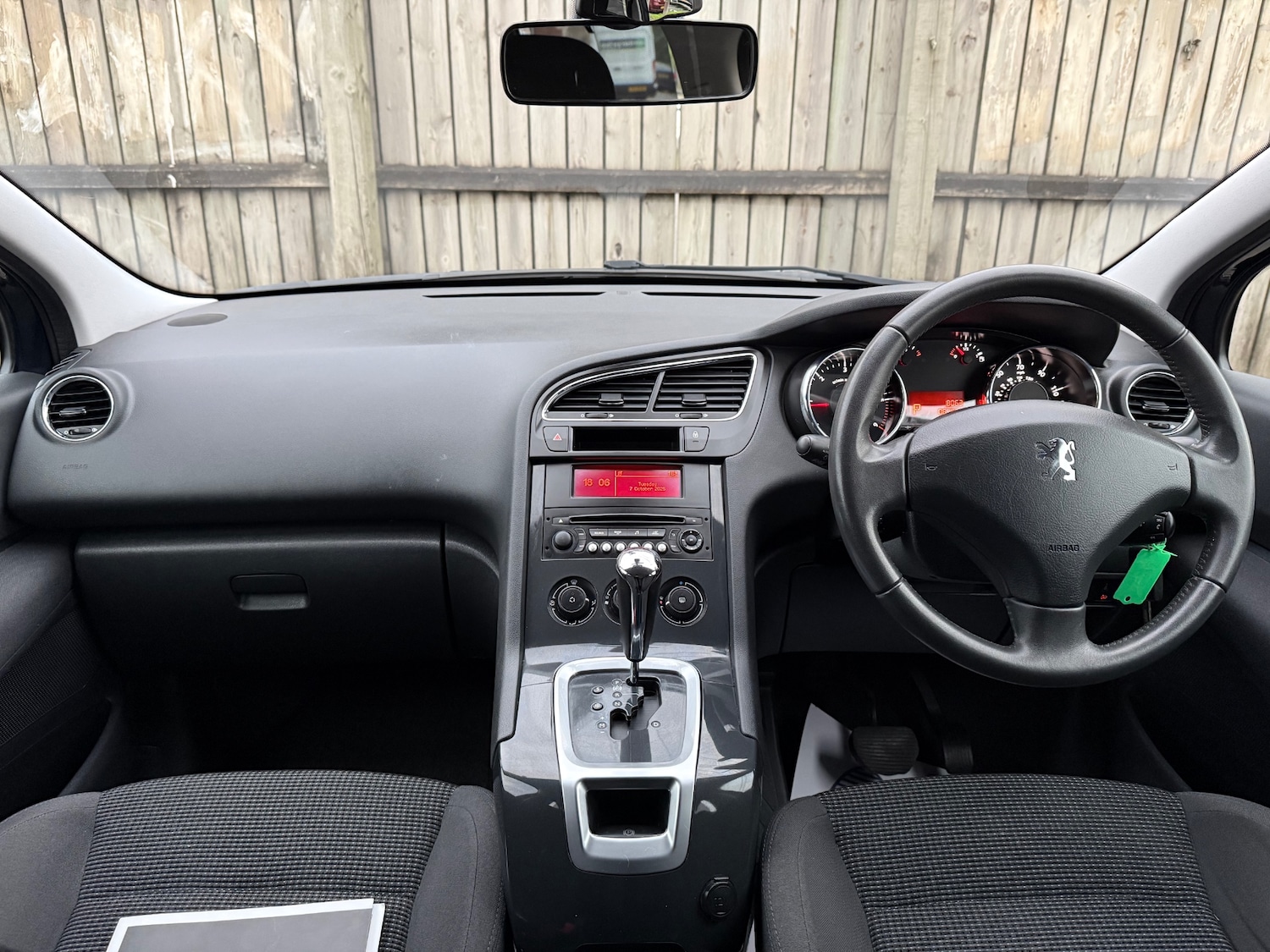 Used Peugeot 5008 2014 for sale - 76355692: Photo 25