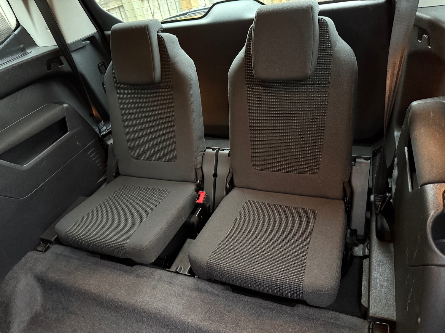 Used Peugeot 5008 2014 for sale - 76355692: Photo 34