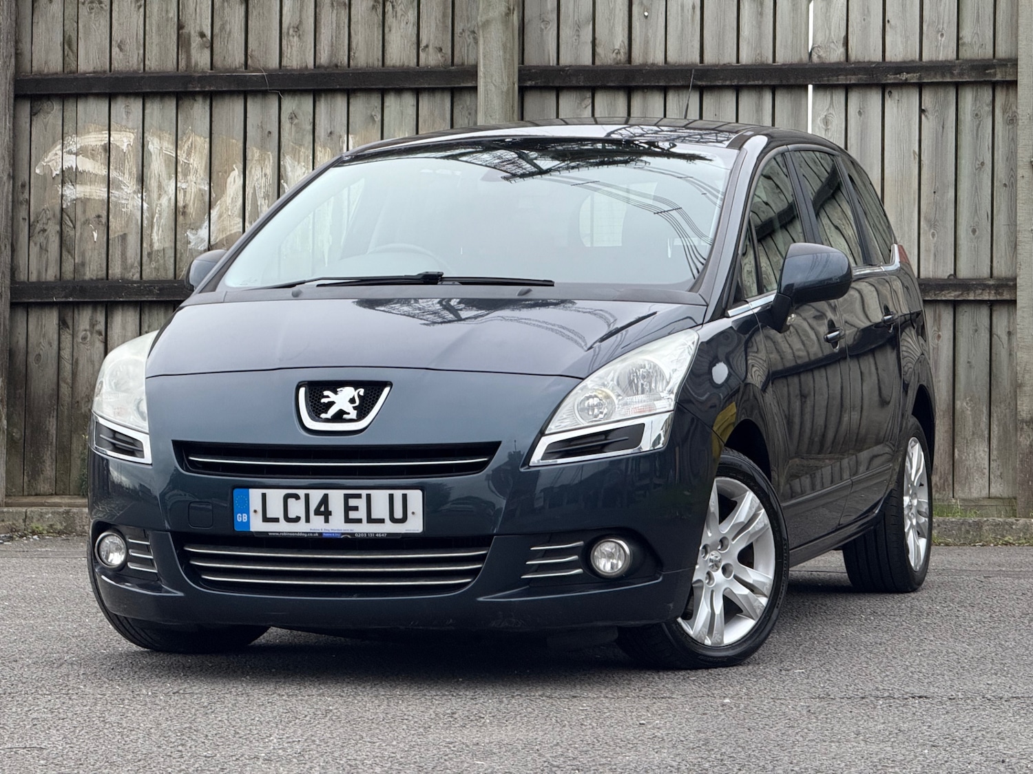 Used Peugeot 5008 2014 for sale - 76355692: Photo 4