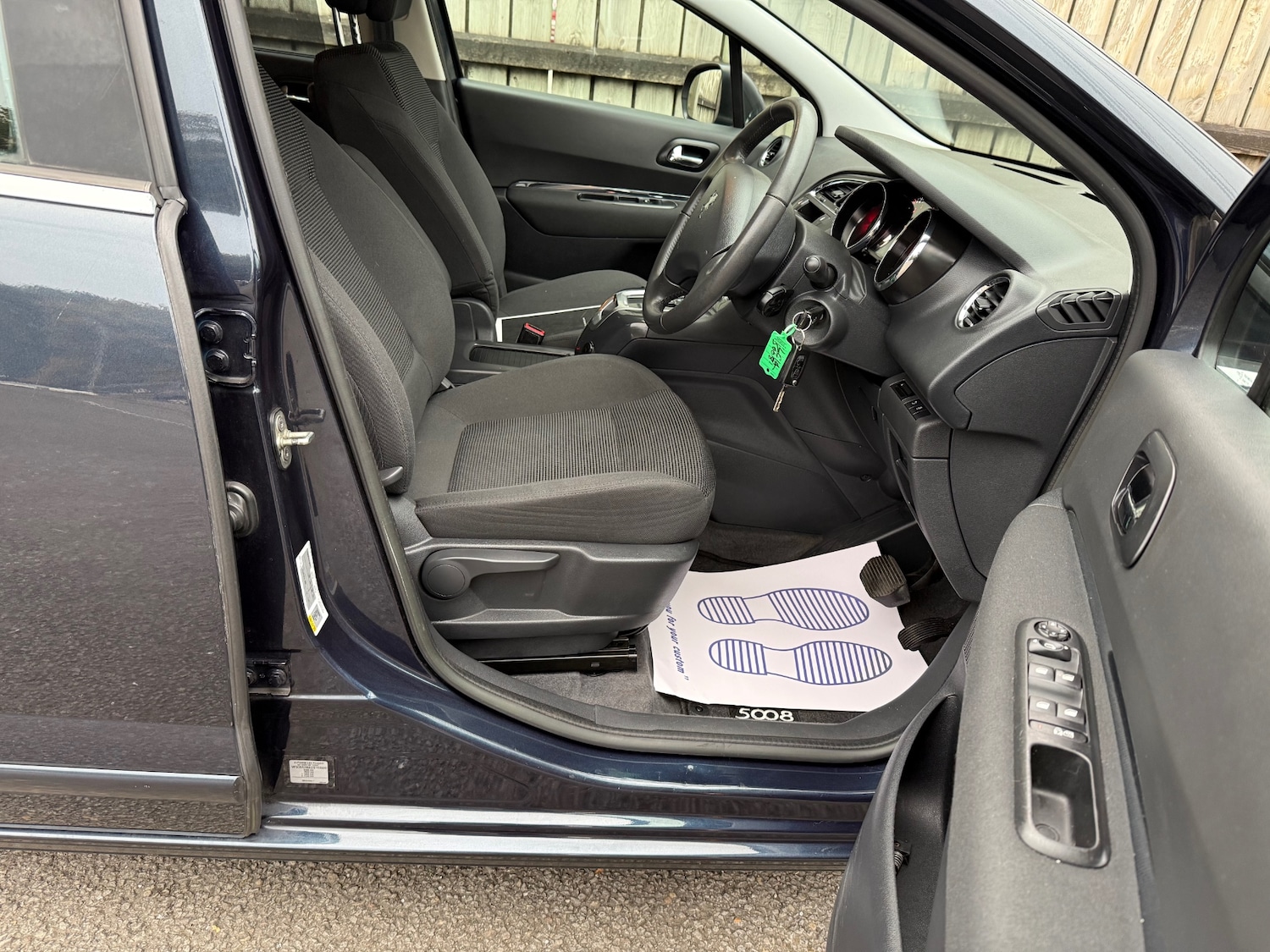 Used Peugeot 5008 2014 for sale - 76355692: Photo 43