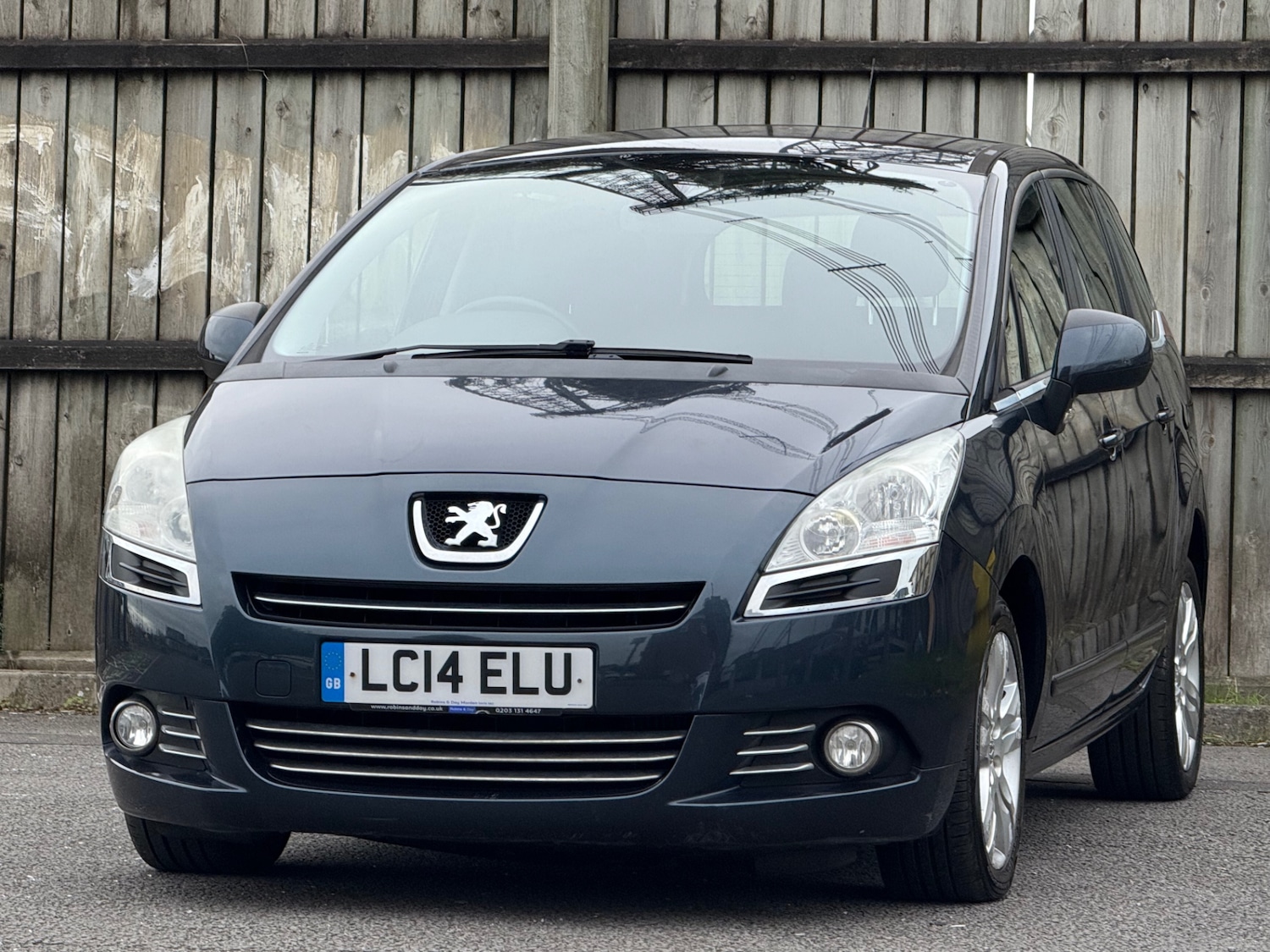 Used Peugeot 5008 2014 for sale - 76355692: Photo 8