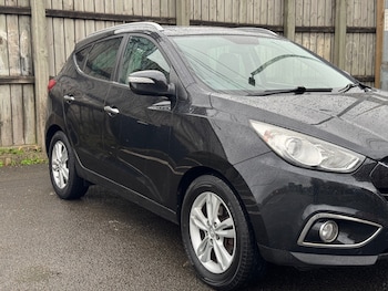 Used Hyundai Ix35 2011 for sale - 76577524: Photo