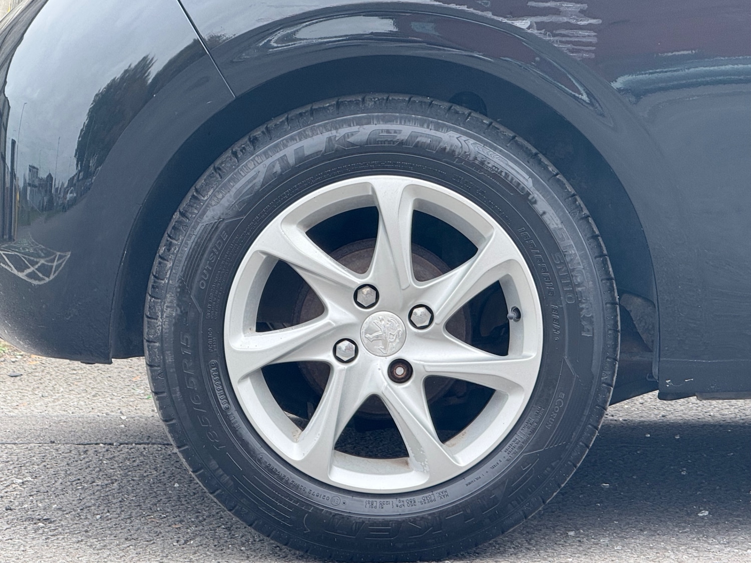 Used Peugeot 208 2015 for sale - 76355463: Photo 29