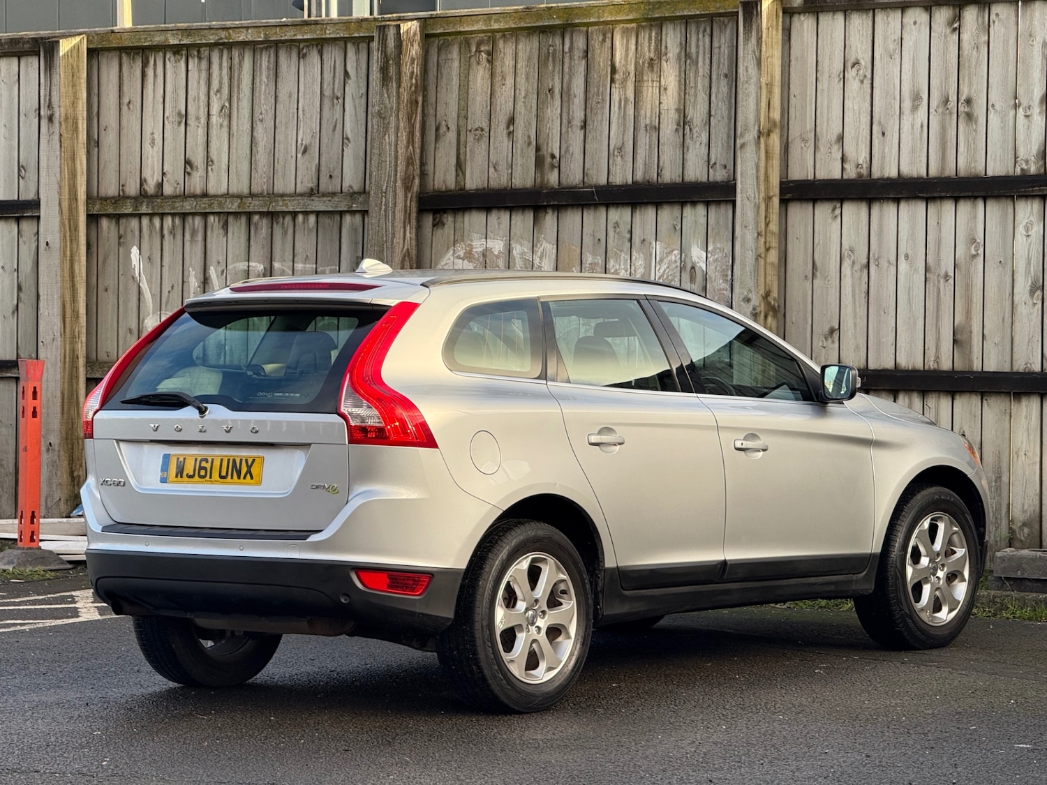 Used Volvo XC60 2011 for sale - 77090756: Photo 11