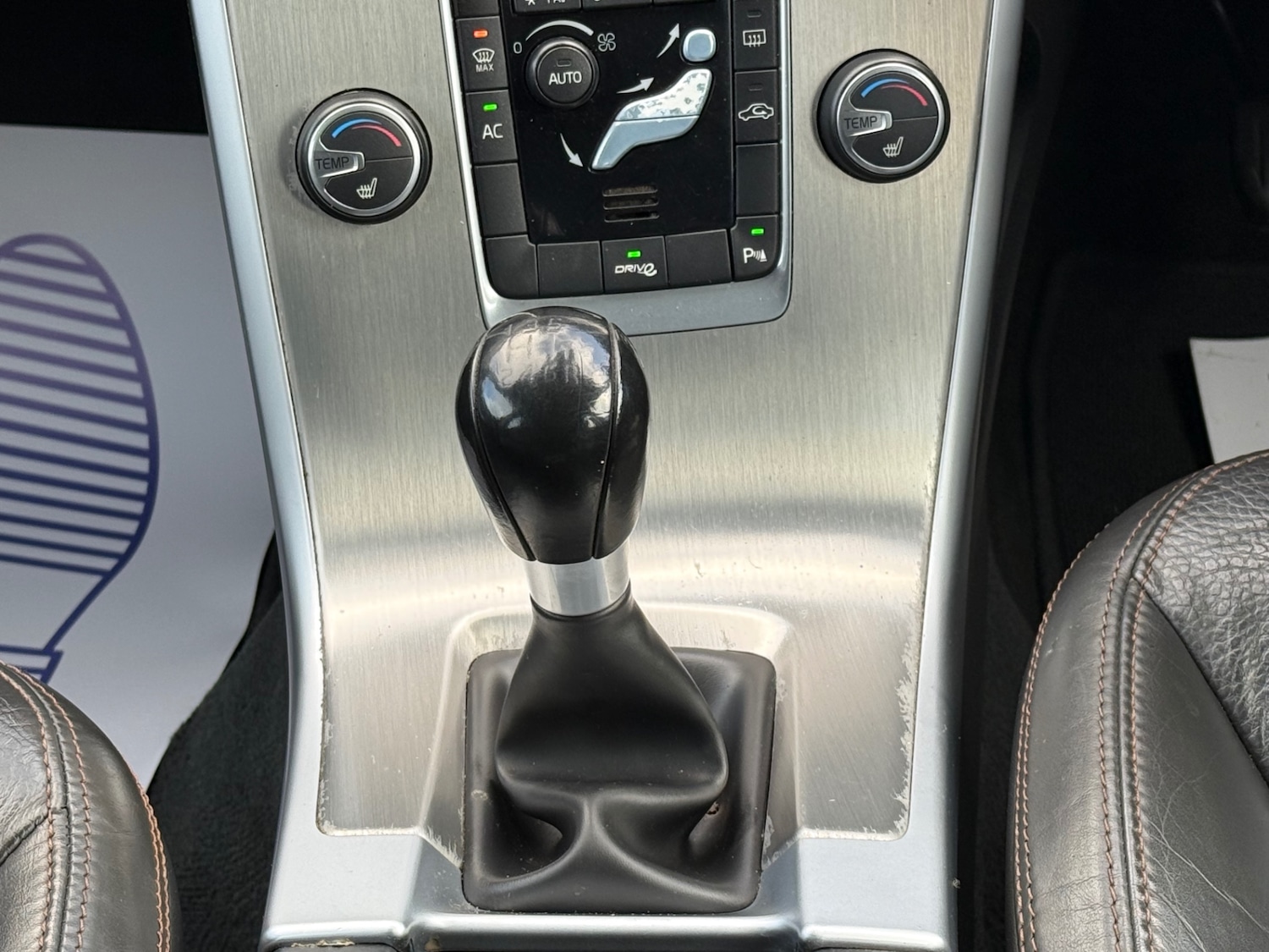 Used Volvo XC60 2011 for sale - 77090756: Photo 20