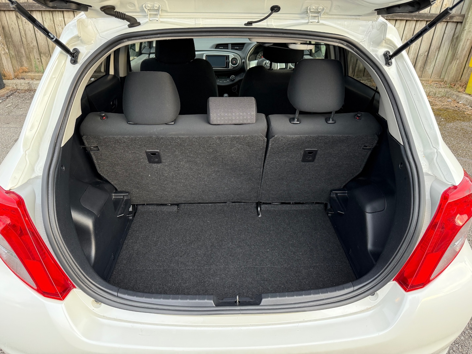 Used Toyota Yaris 2025 for sale - 76355741: Photo 24