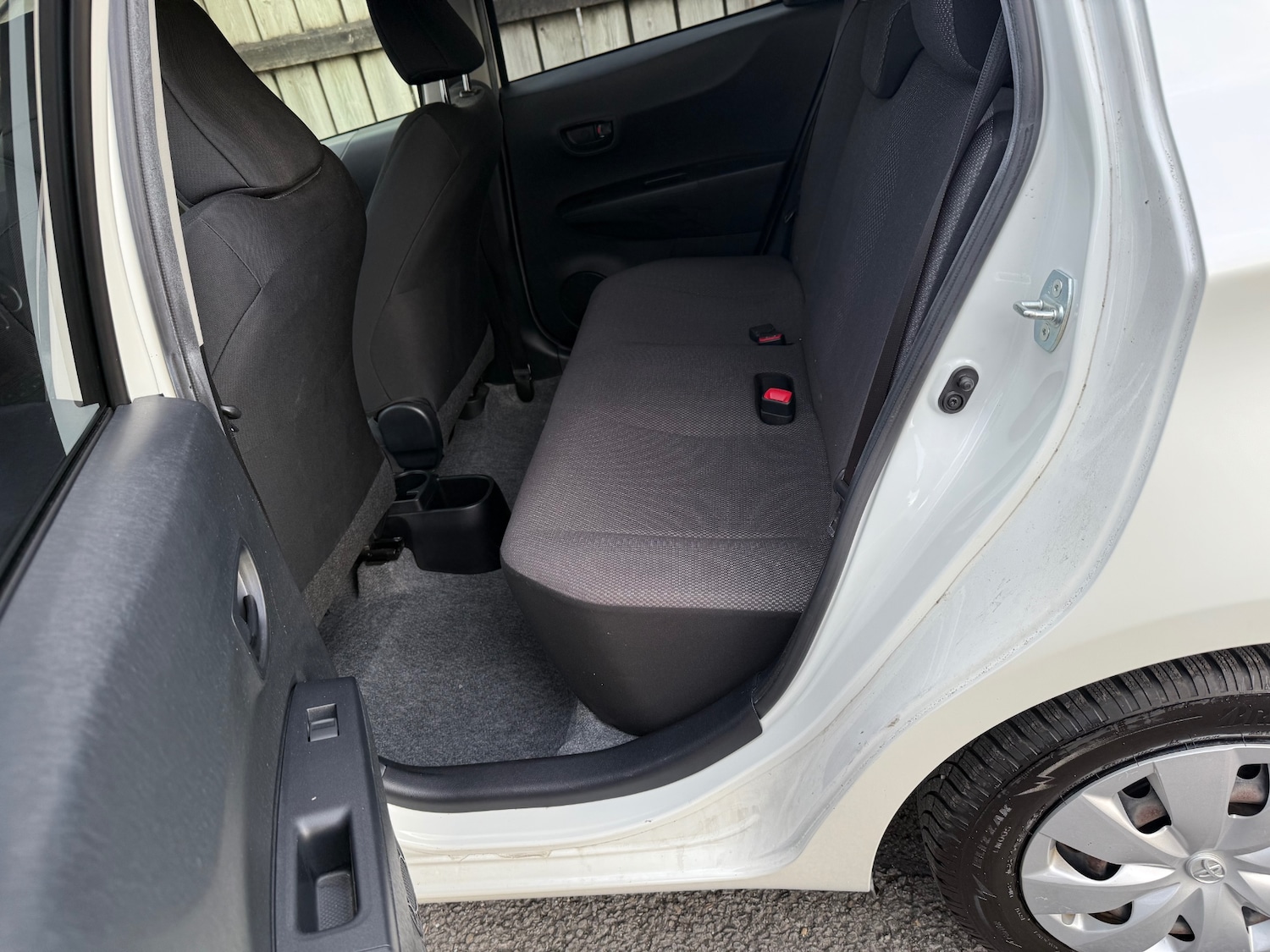 Used Toyota Yaris 2025 for sale - 76355741: Photo 28