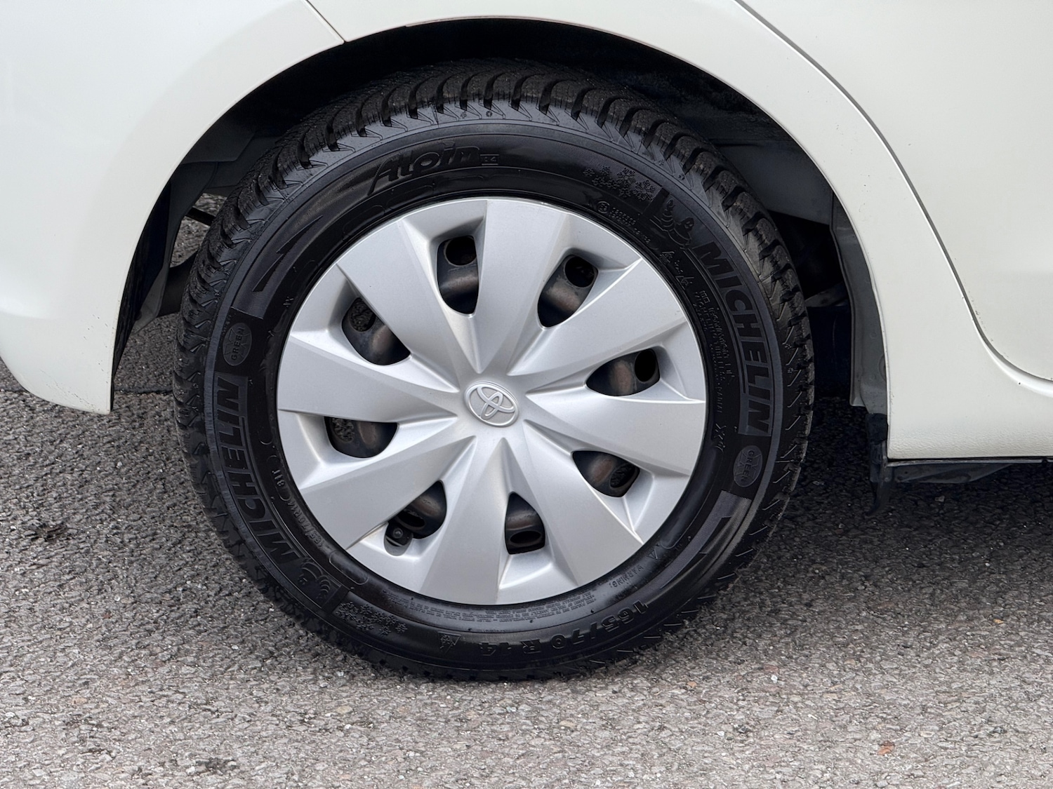 Used Toyota Yaris 2025 for sale - 76355741: Photo 34
