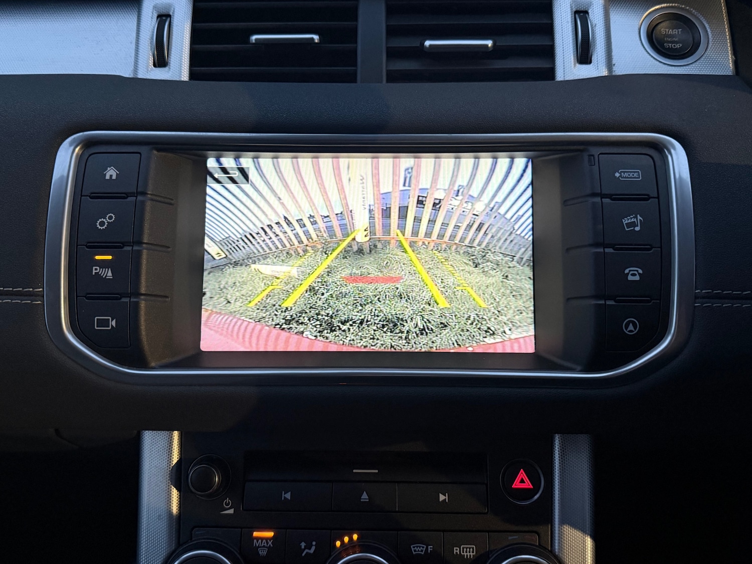 Used Land Rover Range Rover Evoque 2015 for sale - 77163989: Photo 22