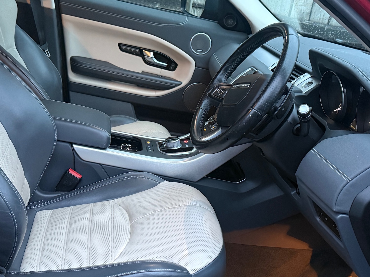 Used Land Rover Range Rover Evoque 2015 for sale - 77163989: Photo 24