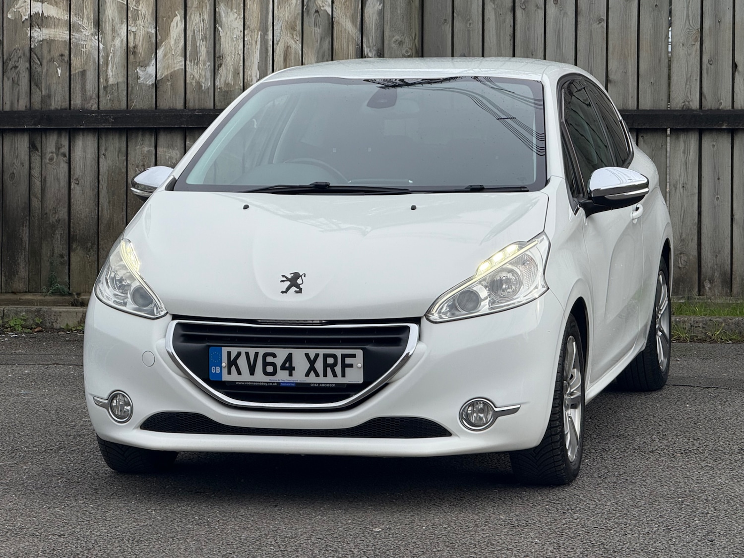 Used Peugeot 208 2014 for sale - 76413403: Photo 10