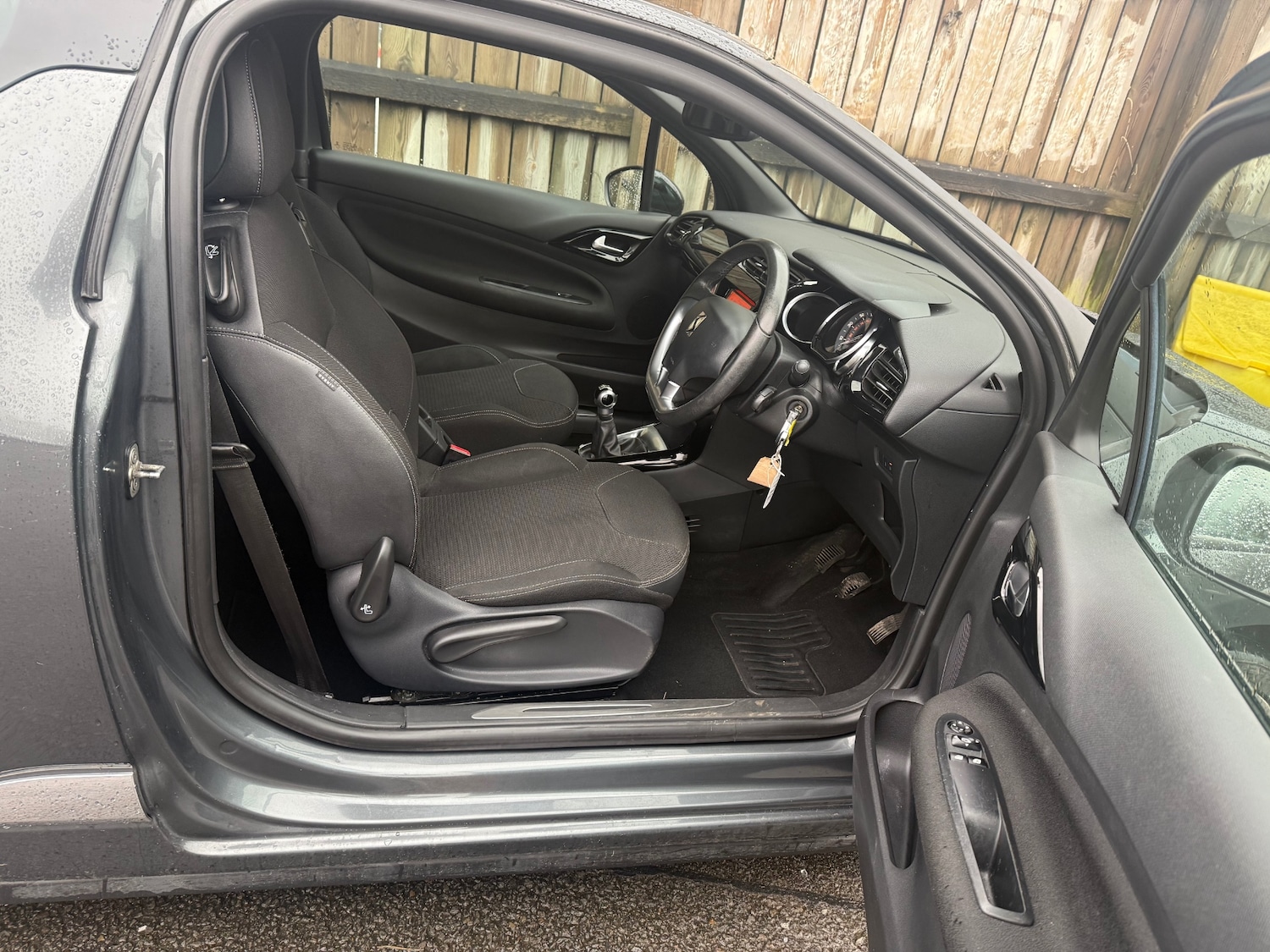 Used Citroen DS3 2014 for sale - 77271630: Photo 20