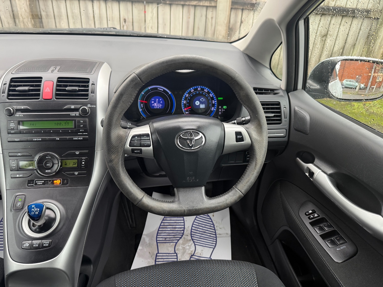 Used Toyota Auris 2010 for sale - 76719987: Photo 29