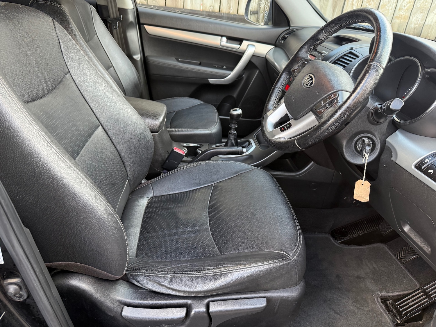 Used Kia Sorento 2011 for sale - 77002307: Photo 16