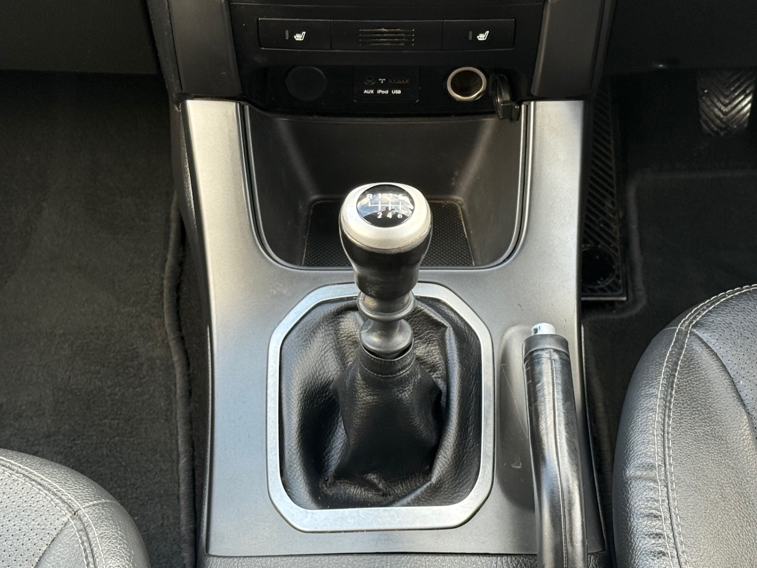 Used Kia Sorento 2011 for sale - 77002307: Photo 29