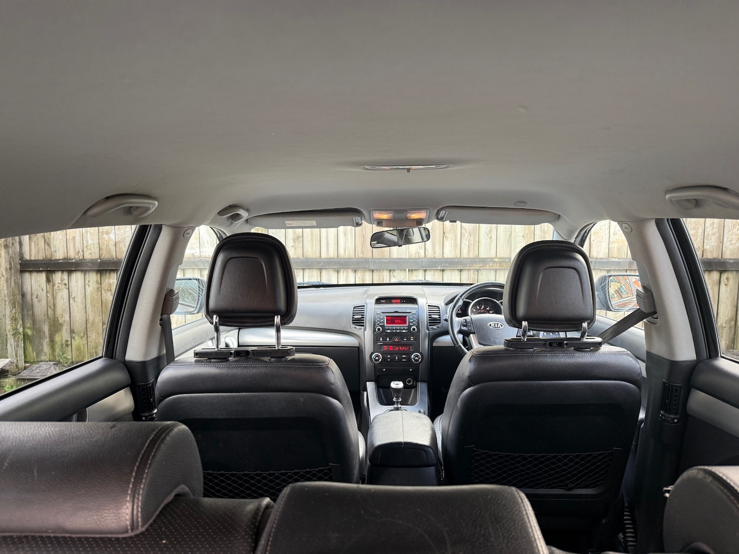 Used Kia Sorento 2011 for sale - 77002307: Photo 32