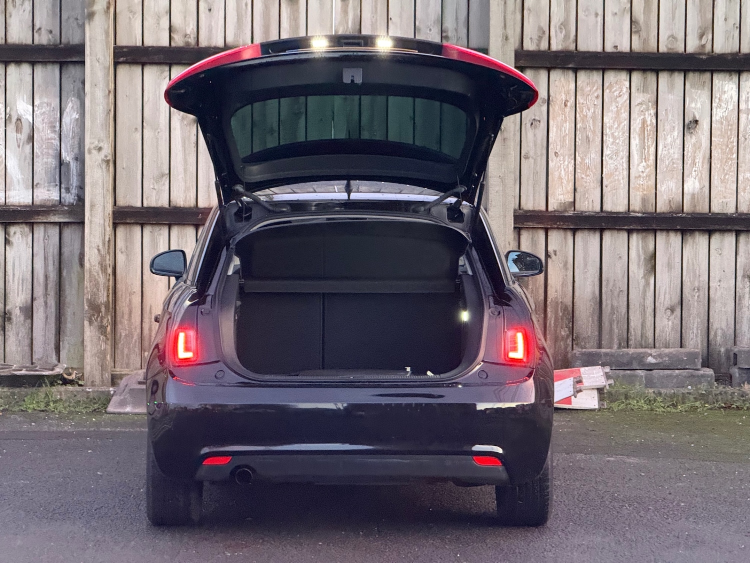 Used Audi A1 2012 for sale - 77090744: Photo 16