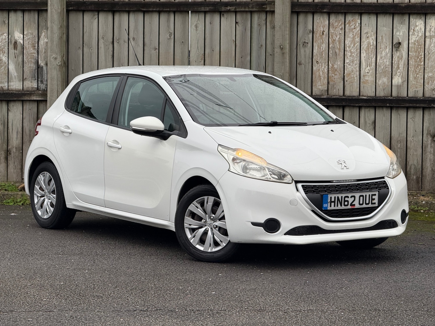 Used Peugeot 208 2012 for sale - 76525932: Photo 1