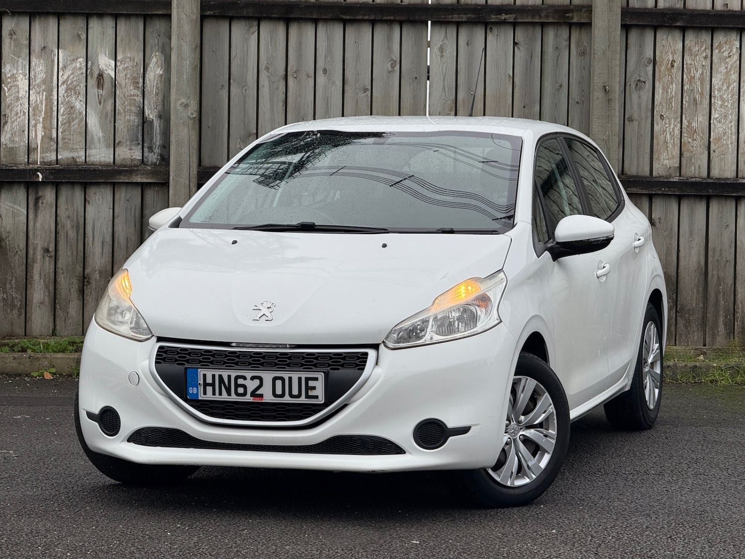 Used Peugeot 208 2012 for sale - 76525932: Photo 5
