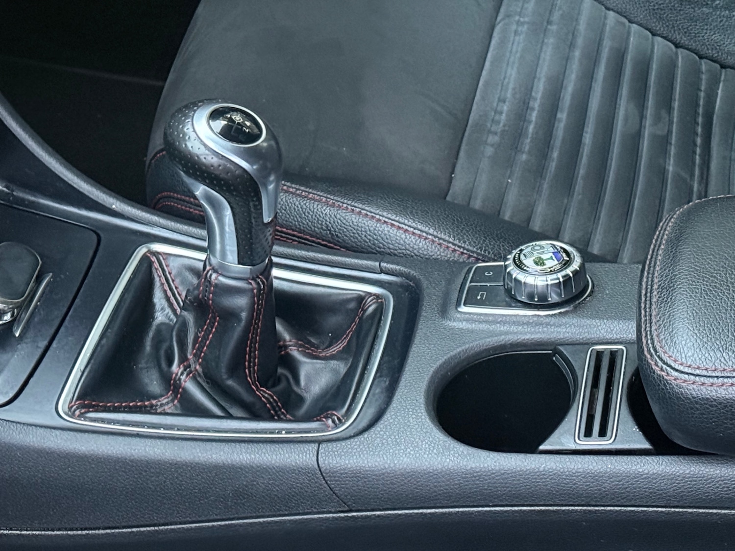 Used Mercedes-Benz A-Class 2014 for sale - 77300894: Photo 23