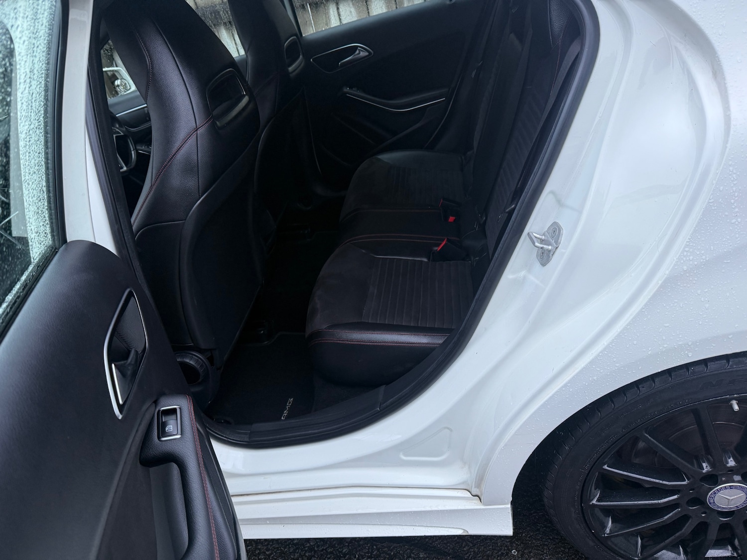 Used Mercedes-Benz A-Class 2014 for sale - 77300894: Photo 26