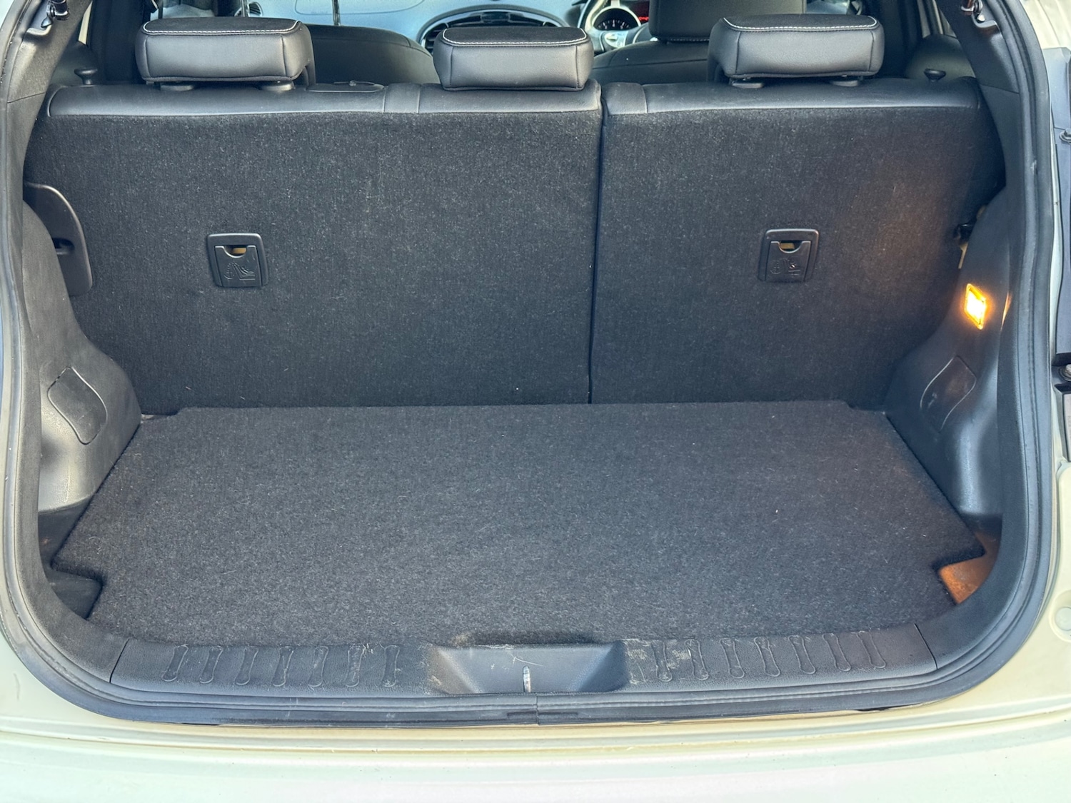 Used Nissan Juke 2015 for sale - 76397179: Photo 14