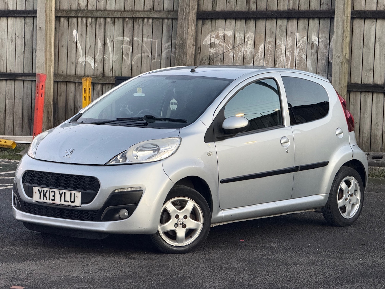 Used Peugeot 107 2013 for sale - 77090148: Photo 12