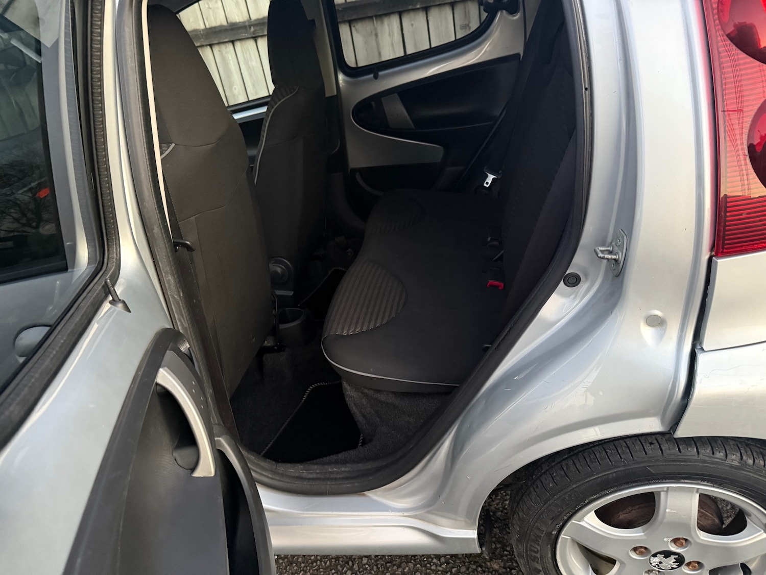 Used Peugeot 107 2013 for sale - 77090148: Photo 35