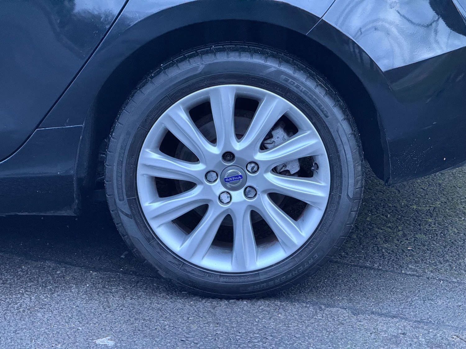 Used Volvo V40 2015 for sale - 77547745: Photo 32