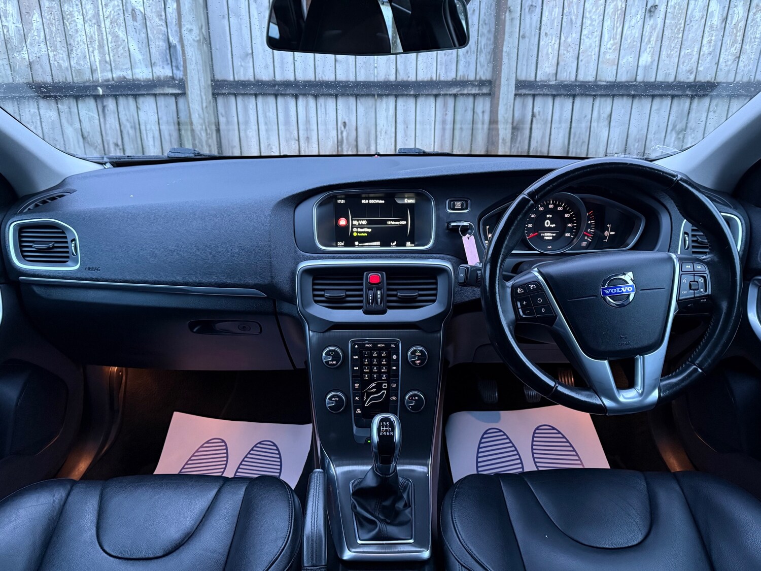 Used Volvo V40 2015 for sale - 77547745: Photo 36